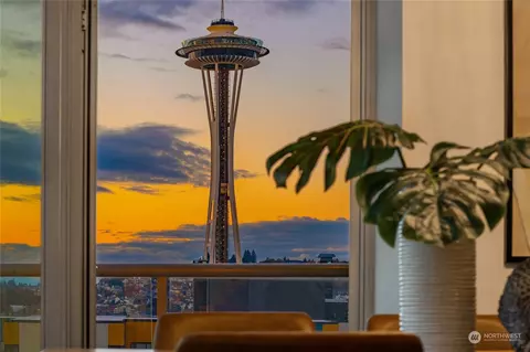 583 Battery St #1806N, Seattle, WA 98121