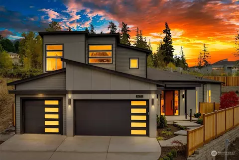 10053 NE 196 Pl, Bothell, WA 98011