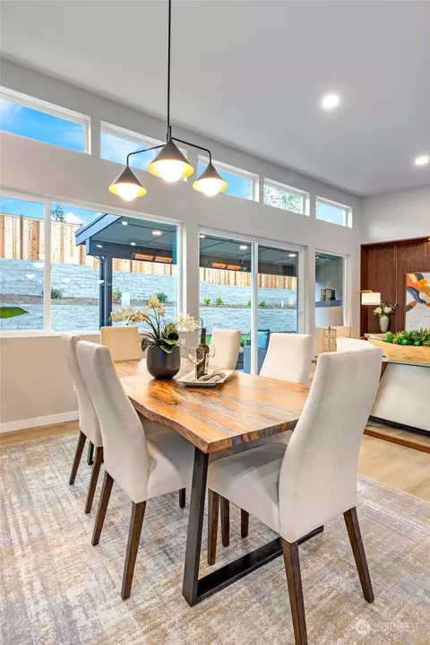 Dining - 10053 NE 196 Pl, Bothell, WA 98011 photo 1 of 1