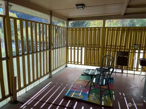 Exterior - 2 2nd St, Tonasket, WA 98855 photo 7 of 15