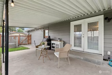 1905 Rainier Ct, Sumner, WA 98390 photo 32