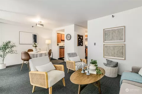 2621 2nd Ave #307, Seattle, WA 98121