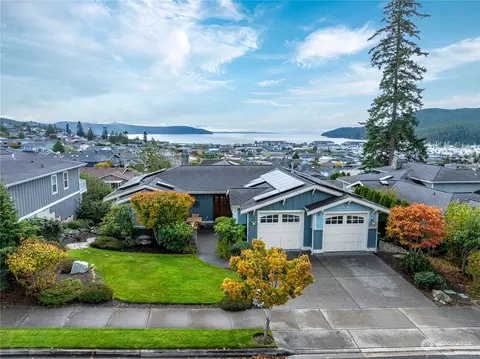 5203 Maritime Ct, Anacortes, WA 98221