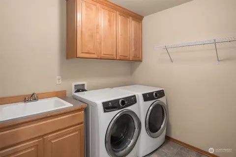 2210 242nd St SE, Bothell, WA 98021 photo 38