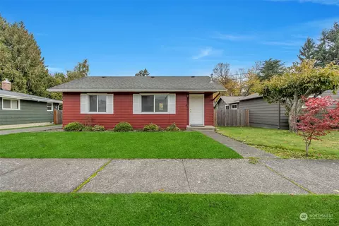 903 Bonney Ave, Sumner, WA 98390