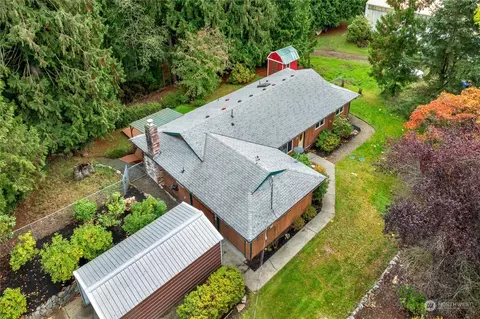 10404 37th St SE, Lake Stevens, WA 98258