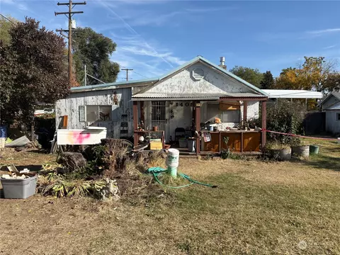 1409 4th Ave, Walla Walla, WA 99362