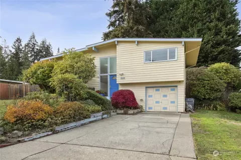 1215 170th Ave NE, Bellevue, WA 98008