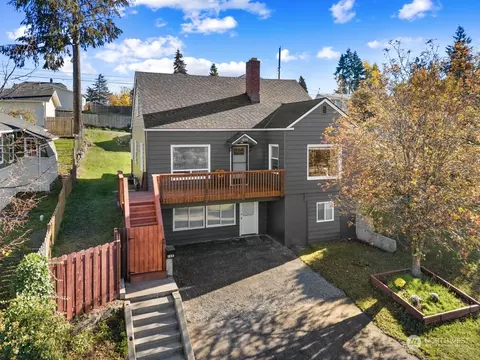 1233 S Stevens St, Tacoma, WA 98405