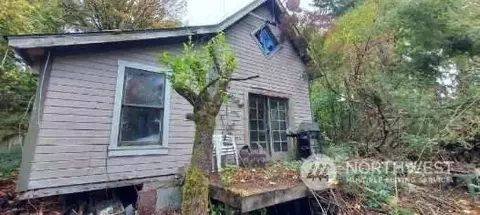 529 NW Past Dr, Poulsbo, WA 98370