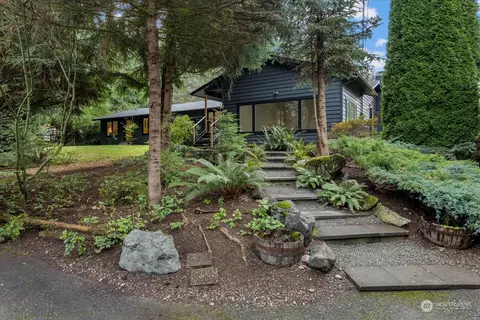 20114 49th Dr SE, Bothell, WA 98012