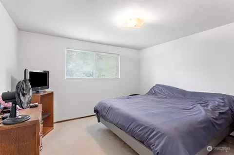Bedroom - 21820 7th Pl W, Bothell, WA 98021 photo 1 of 1