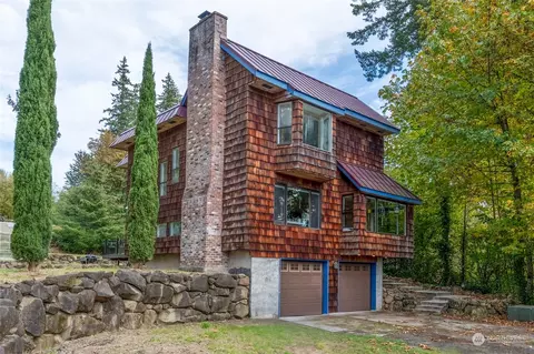 3516 Sunset Way, Longview, WA 98632