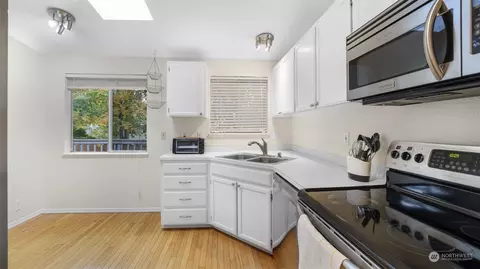 1232 220th Pl SW, Bothell, WA 98021 photo 6