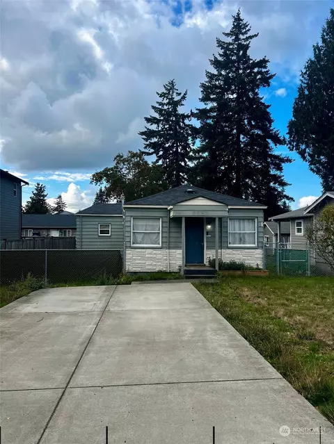 11408 Yakima Ave S, Tacoma, WA 98444