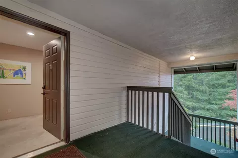 20026 Viking Crest Loop NE #1-304, Poulsbo, WA 98370