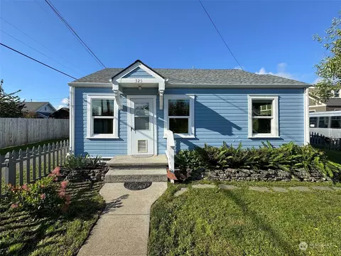 325 N Second Ave, Sequim, WA 98382