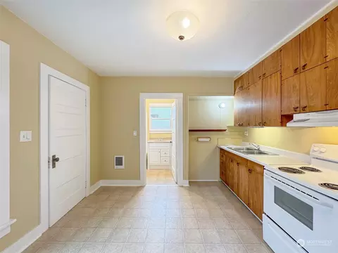 325 N Second Ave, Sequim, WA 98382 photo 9