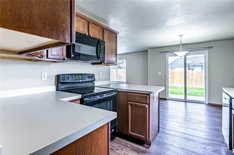 20208 12th Ave E, Spanaway, WA 98387 photo 4