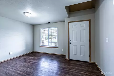 20208 12th Ave E, Spanaway, WA 98387 photo 2