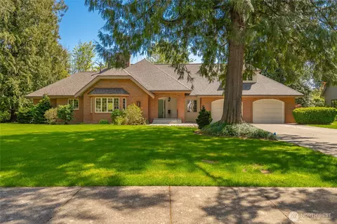 407 Wood Creek Dr, Lynden, WA 98264