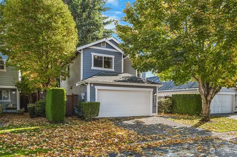 8012 Kenton Ln SE, Tumwater, WA 98501