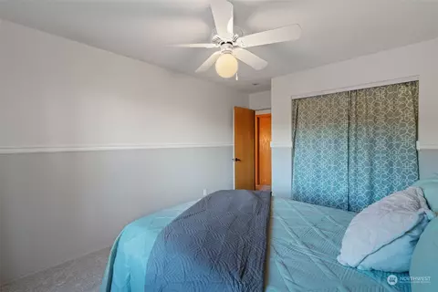 Bedroom - 3908 NW 27th Ave, Camas, WA 98607 photo 3 of 6