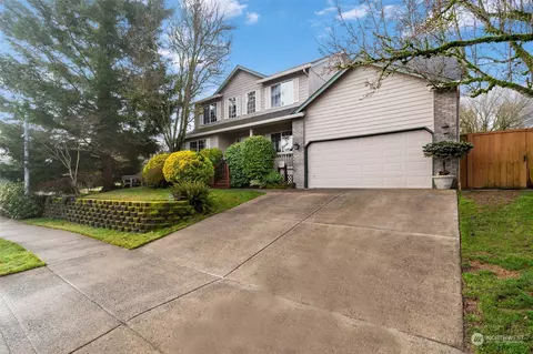 Exterior - 3908 NW 27th Ave, Camas, WA 98607 photo 3 of 9