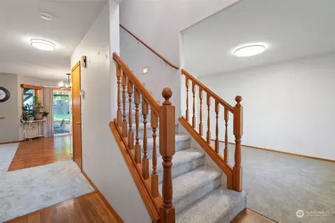 Entry Way - 3908 NW 27th Ave, Camas, WA 98607 photo 1 of 2