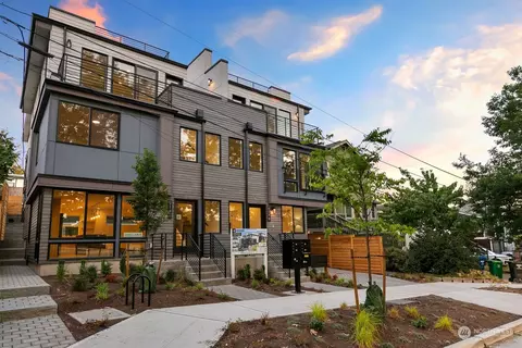 914 22nd Ave S #A, Seattle, WA 98144
