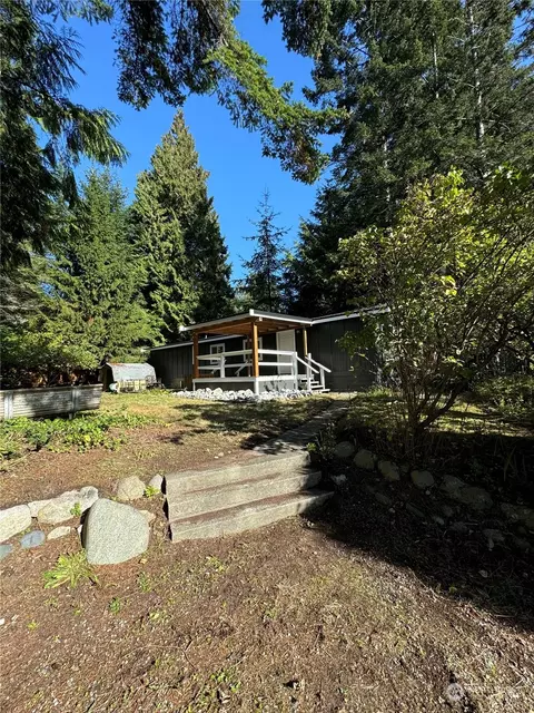 1912 Cedar Park, Point Roberts, WA 98281