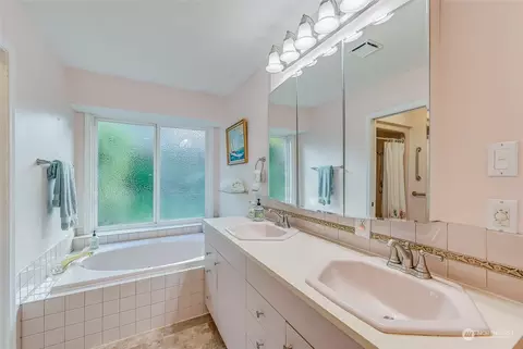 2504 240th St SE, Bothell, WA 98021 photo 21