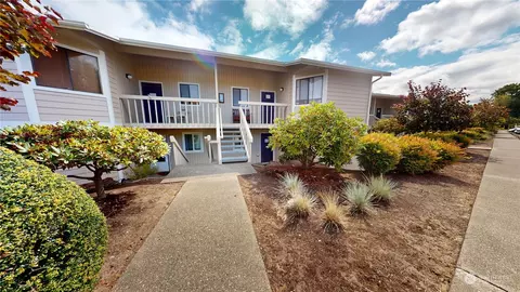 19773 3rd Ave NW #A-17, Poulsbo, WA 98370
