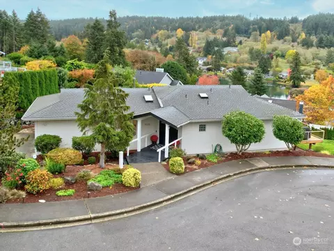 9325 Goodman Ave, Gig Harbor, WA 98332