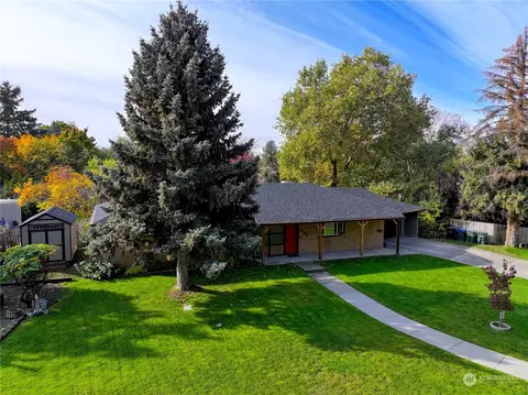 1700 Hilbrooke Dr, Walla Walla, WA 99362