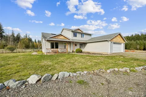 289 Middle Fork Rd, Chehalis, WA 98532