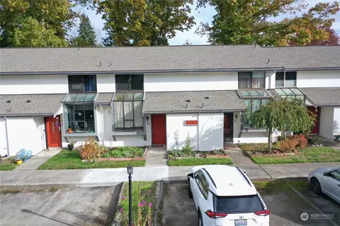 4807 76th St NE #12, Marysville, WA 98270