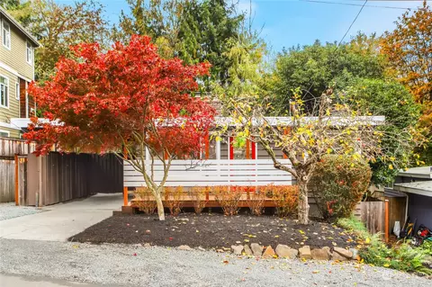 4506 NE 94th St, Seattle, WA 98115