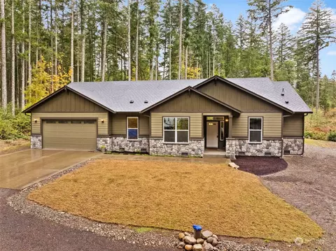 6320 Crescent Beach Rd NW, Vaughn, WA 98394