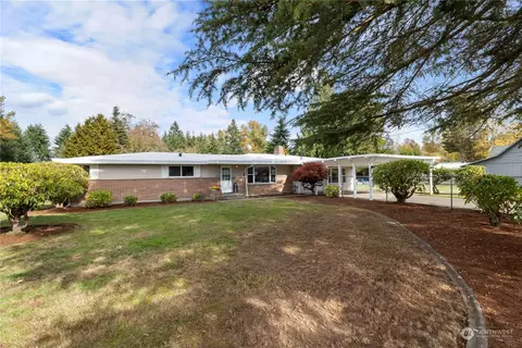 2311 128th St E, Tacoma, WA 98445