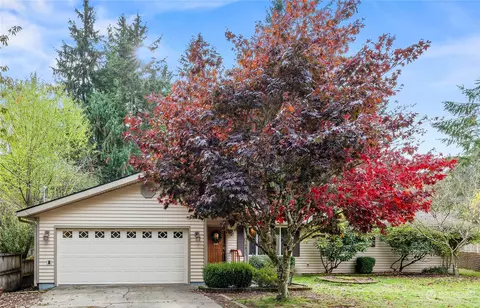 6825 SE Nicole Ct, Port Orchard, WA 98367