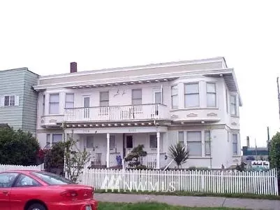 2502 Rucker Ave, Everett, WA 98201 photo 1