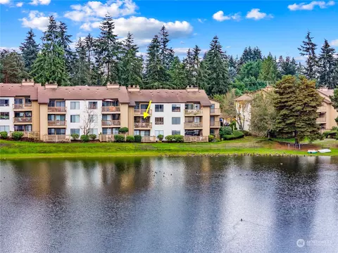 1018 S 312th St #522, Federal Way, WA 98003
