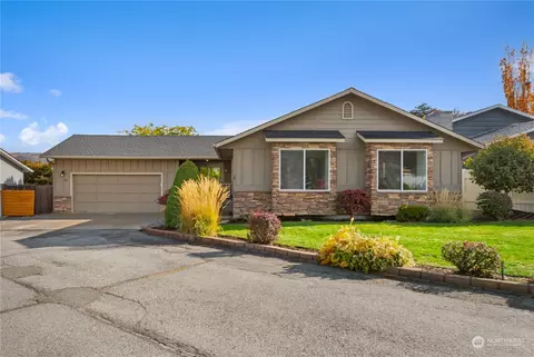 311 Michael Pl, Wenatchee, WA 98801