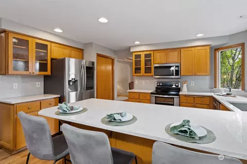 511 224th Pl SE, Bothell, WA 98021 photo 4