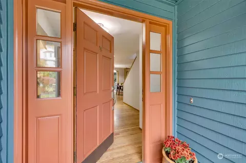511 224th Pl SE, Bothell, WA 98021 photo 2