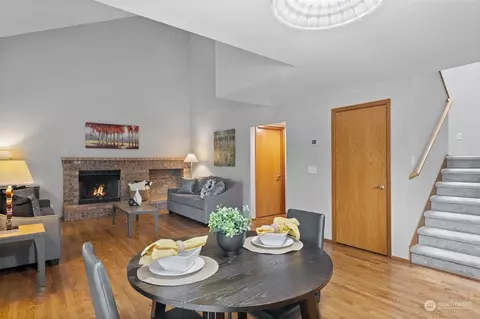 511 224th Pl SE, Bothell, WA 98021 photo 8