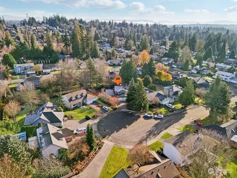 View/Area - 24219 15th Pl SE, Bothell, WA 98021 photo 2 of 4
