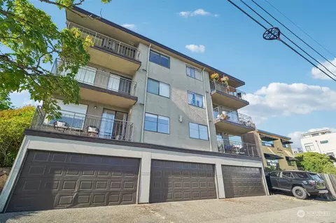 6200 24th Ave NW #304, Seattle, WA 98107