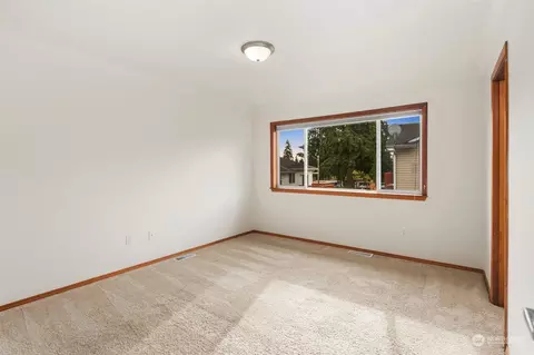 Bedroom - 2820 99th Pl SE, Everett, WA 98208 photo 1 of 6